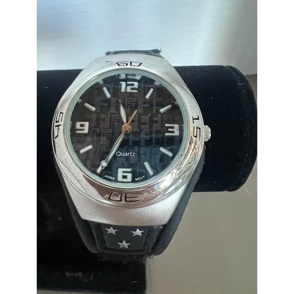 Y2K Watch Working Japan Movt Retro 2000s Star Strap Chunky Case Graphic Monogram